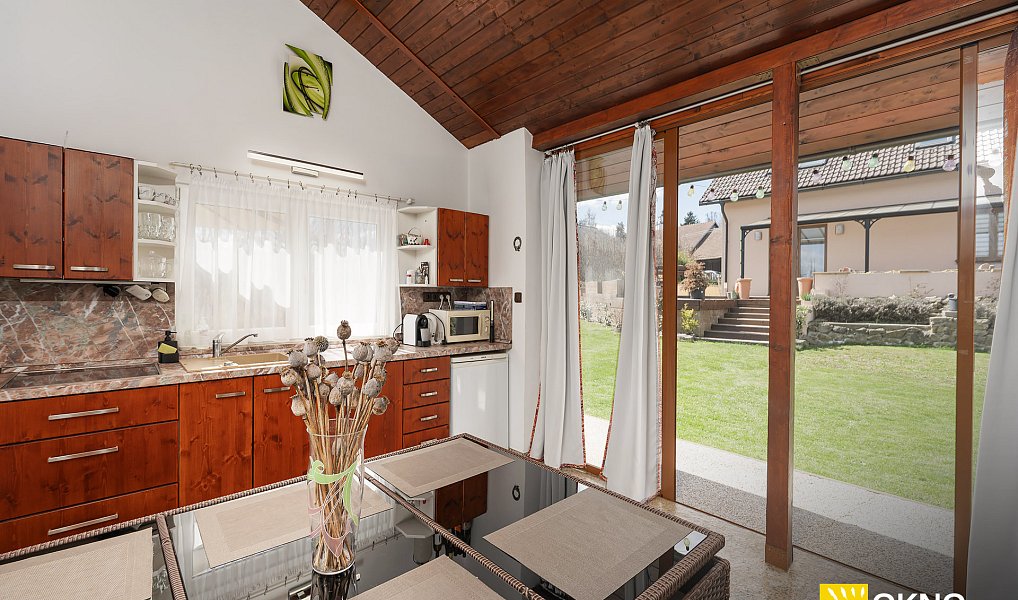 Prodej domu 144 m² s pozemkem 1 581 m², Netín – náhled fotky 17