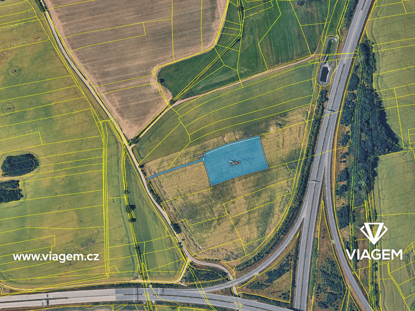 Prodej pole 645 m² – pohled 4