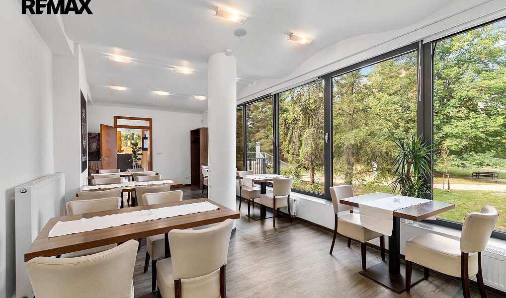 Prodej restaurace 489 m², Plzeň – náhled fotky 42