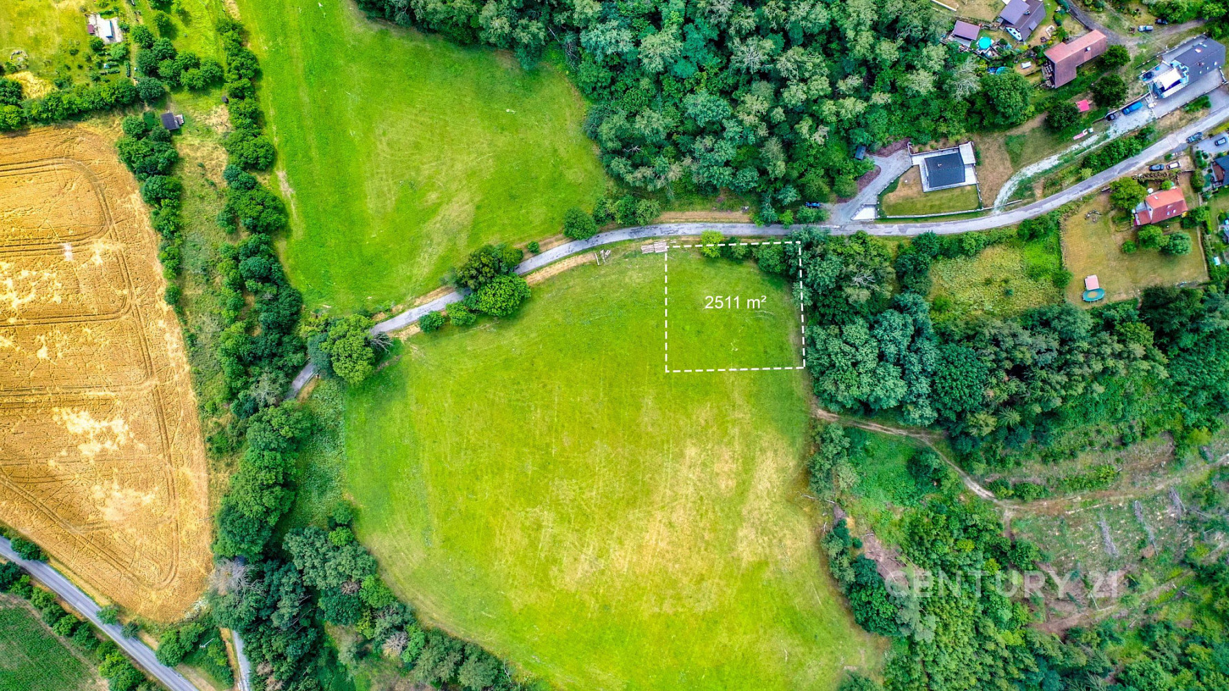 Prodej stavebního pozemku 2 511 m² – fotografie 3