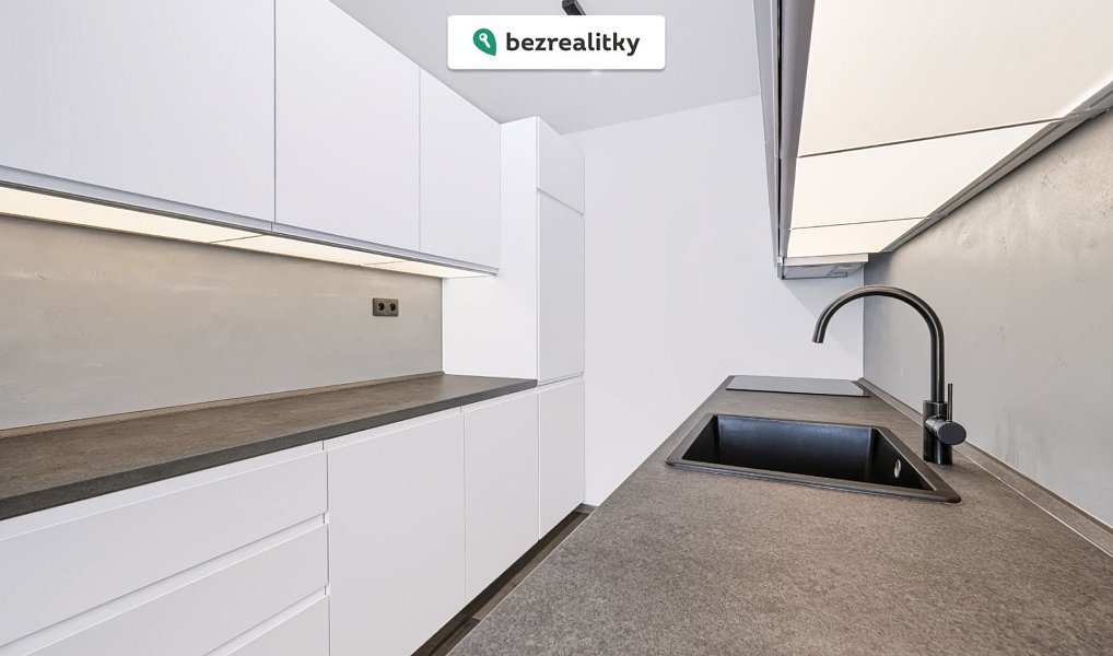 Prodej bytu 2+kk 45 m², Praha – náhled fotky 4