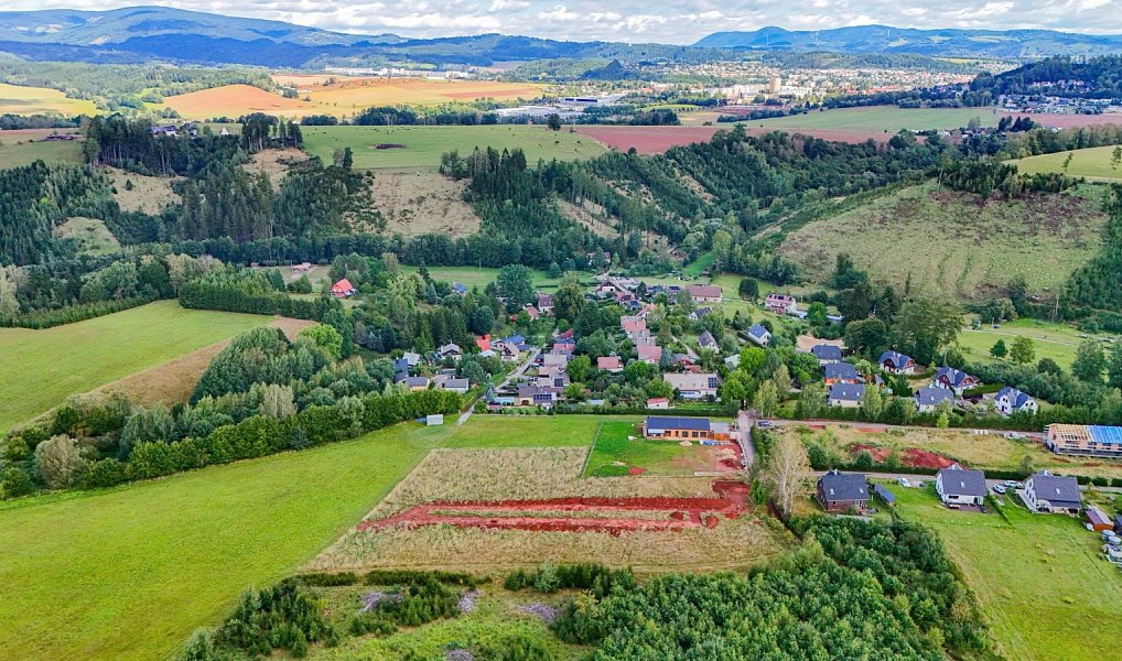 Prodej stavebního pozemku 1 208 m², Staré Buky – náhled fotky 7