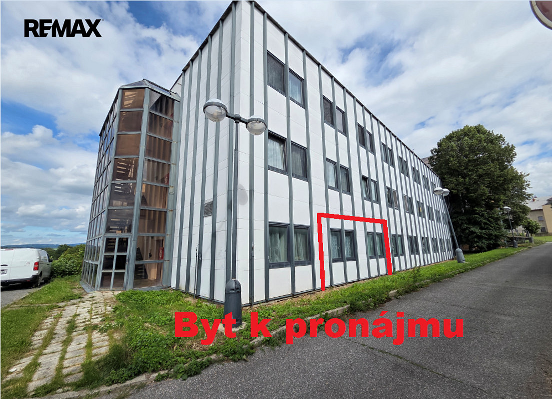 Pronájem bytu 1+1 40 m² – fotografie 2