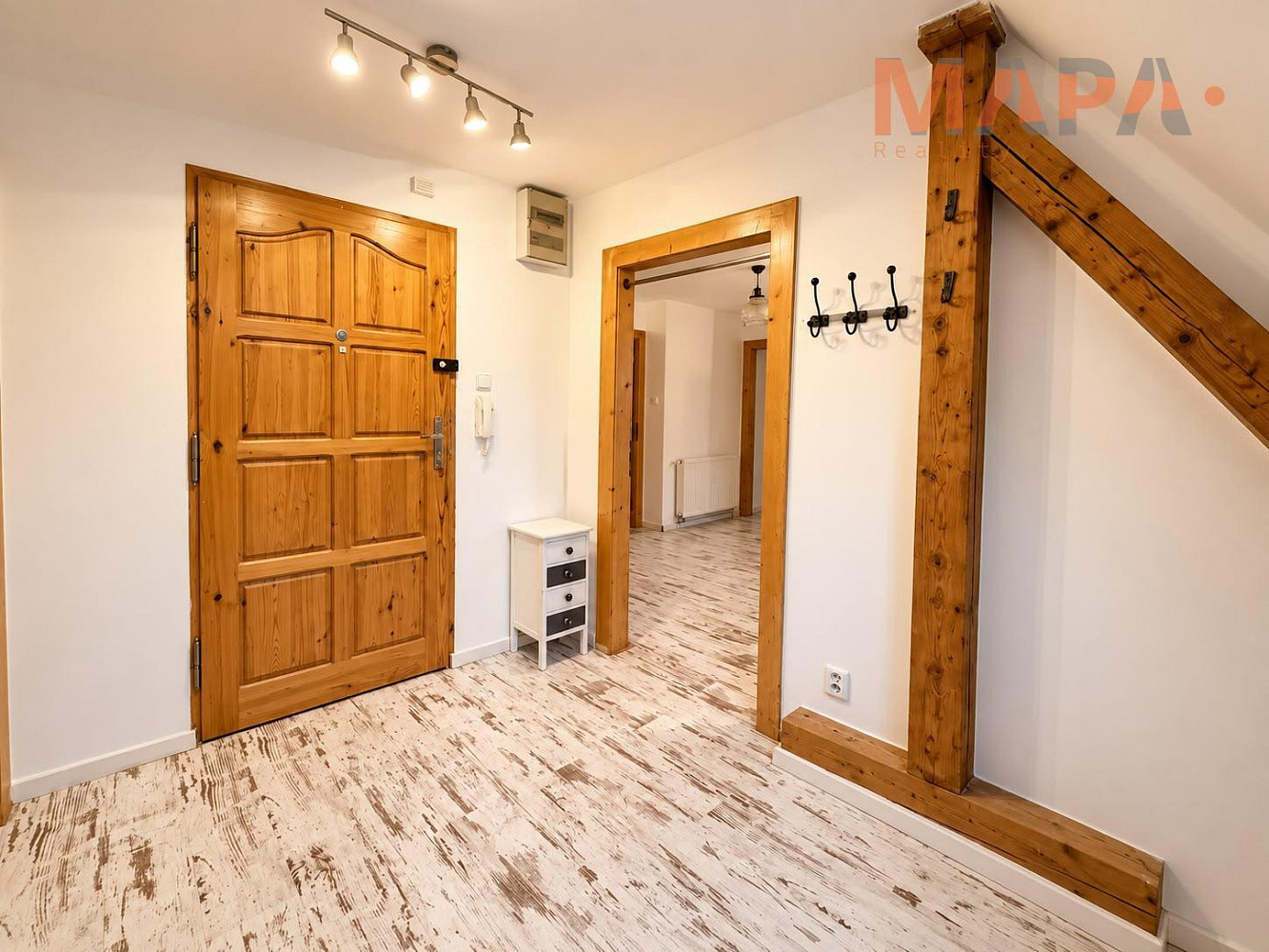 Pronájem bytu 3+1 100 m² – fotografie 3