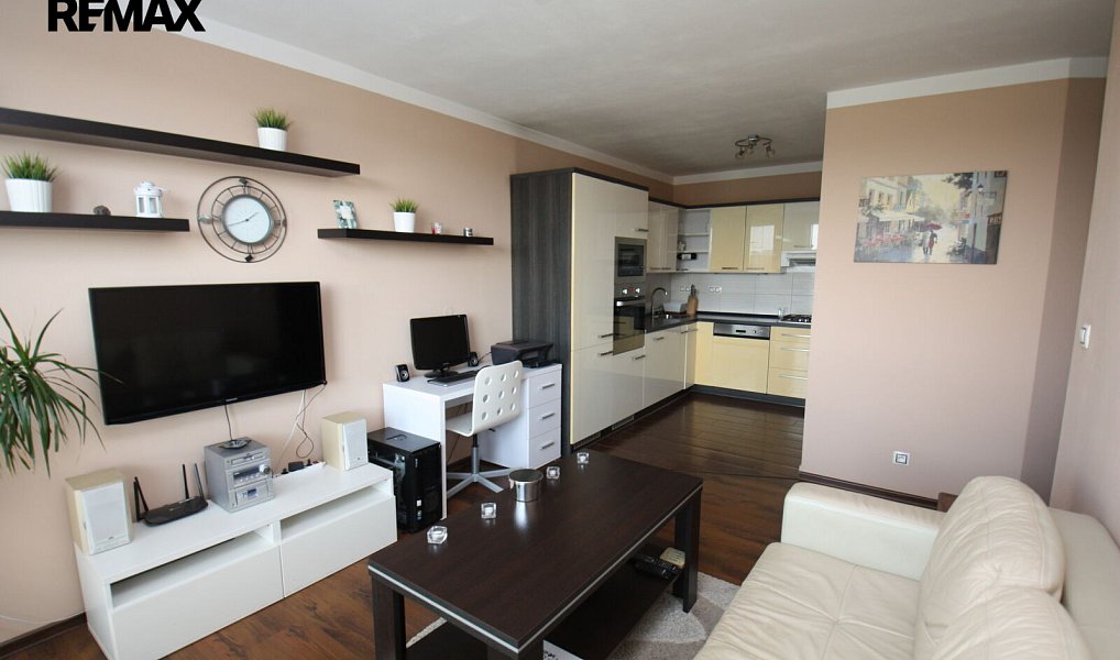 Prodej bytu 2+kk 42 m², Kolín – náhled fotky 5