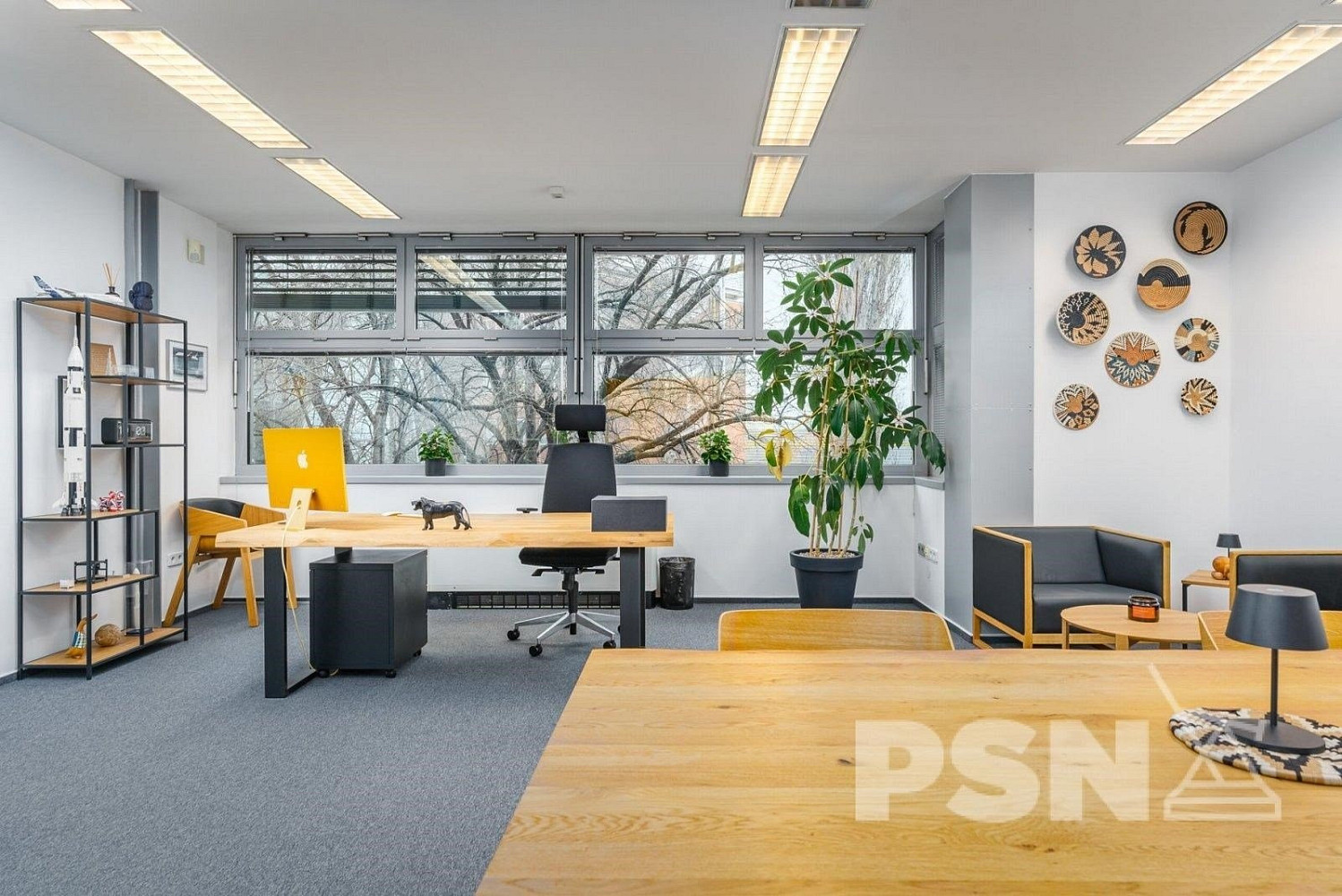 Pronájem kanceláře 450 m²