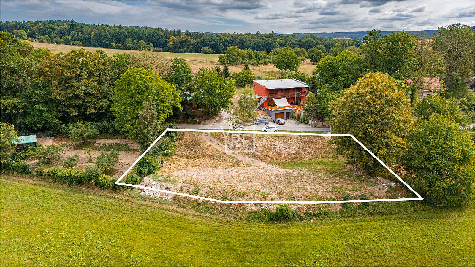 Prodej stavebního pozemku 1 445 m² – fotografie 3