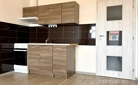Pronájem bytu 1+kk 27 m²