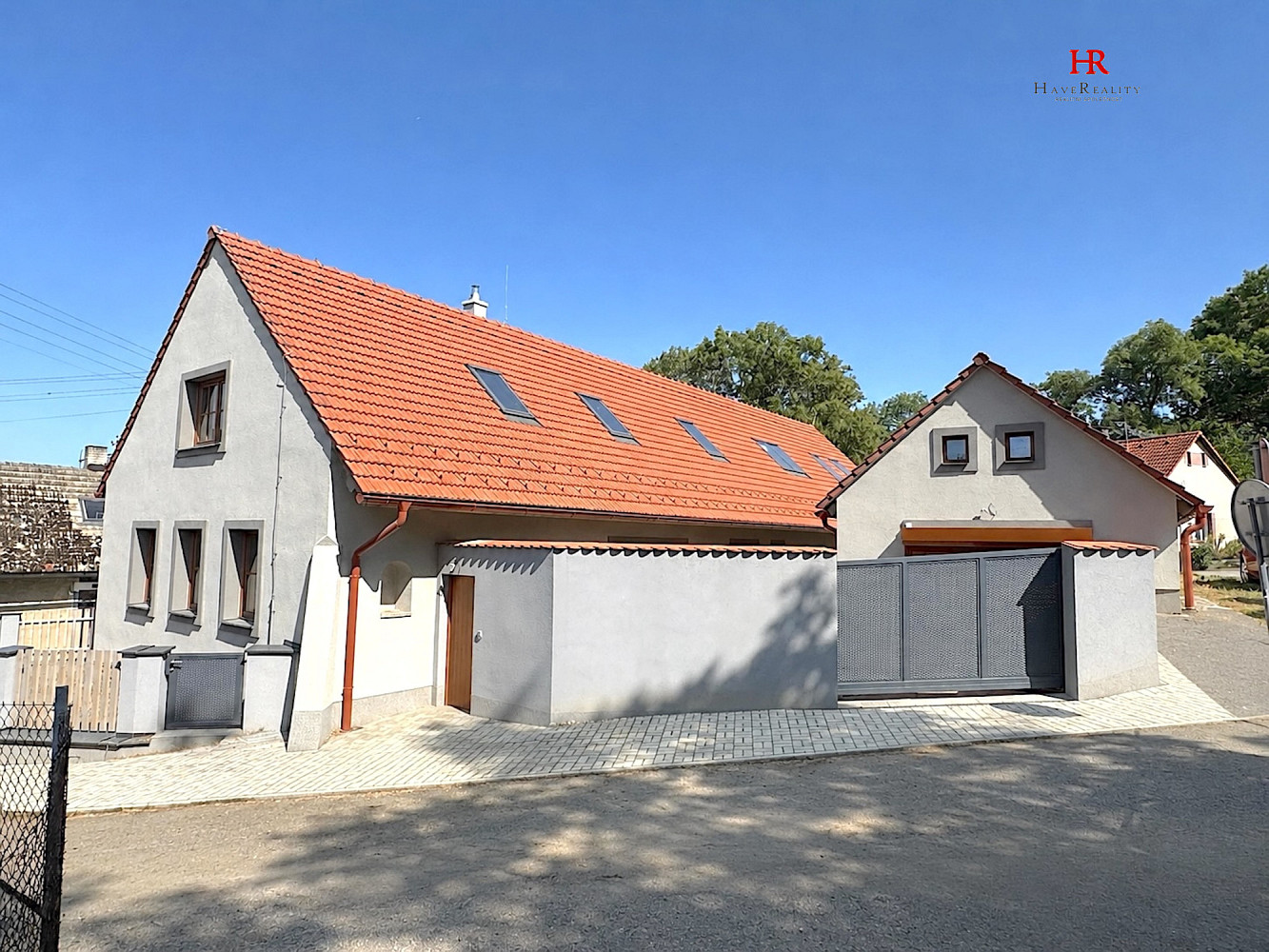 Prodej domu 171 m² s pozemkem 359 m²