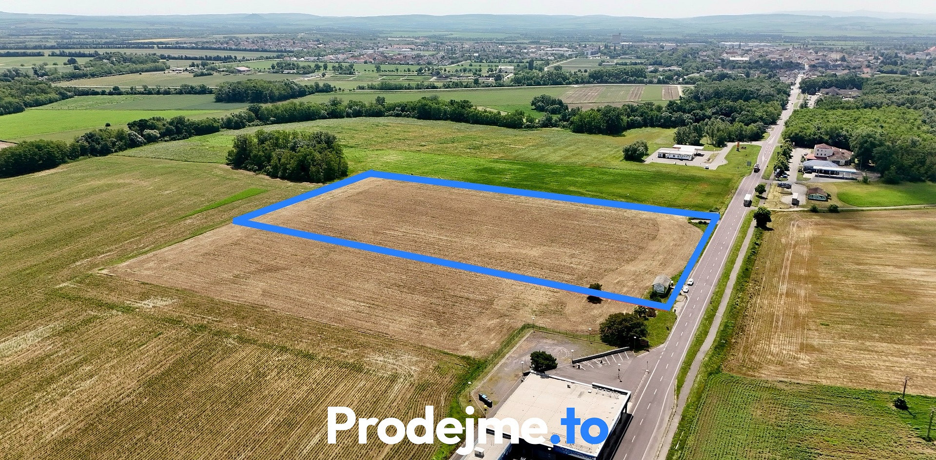 Prodej komerčního pozemku 35 000 m² – fotografie 3