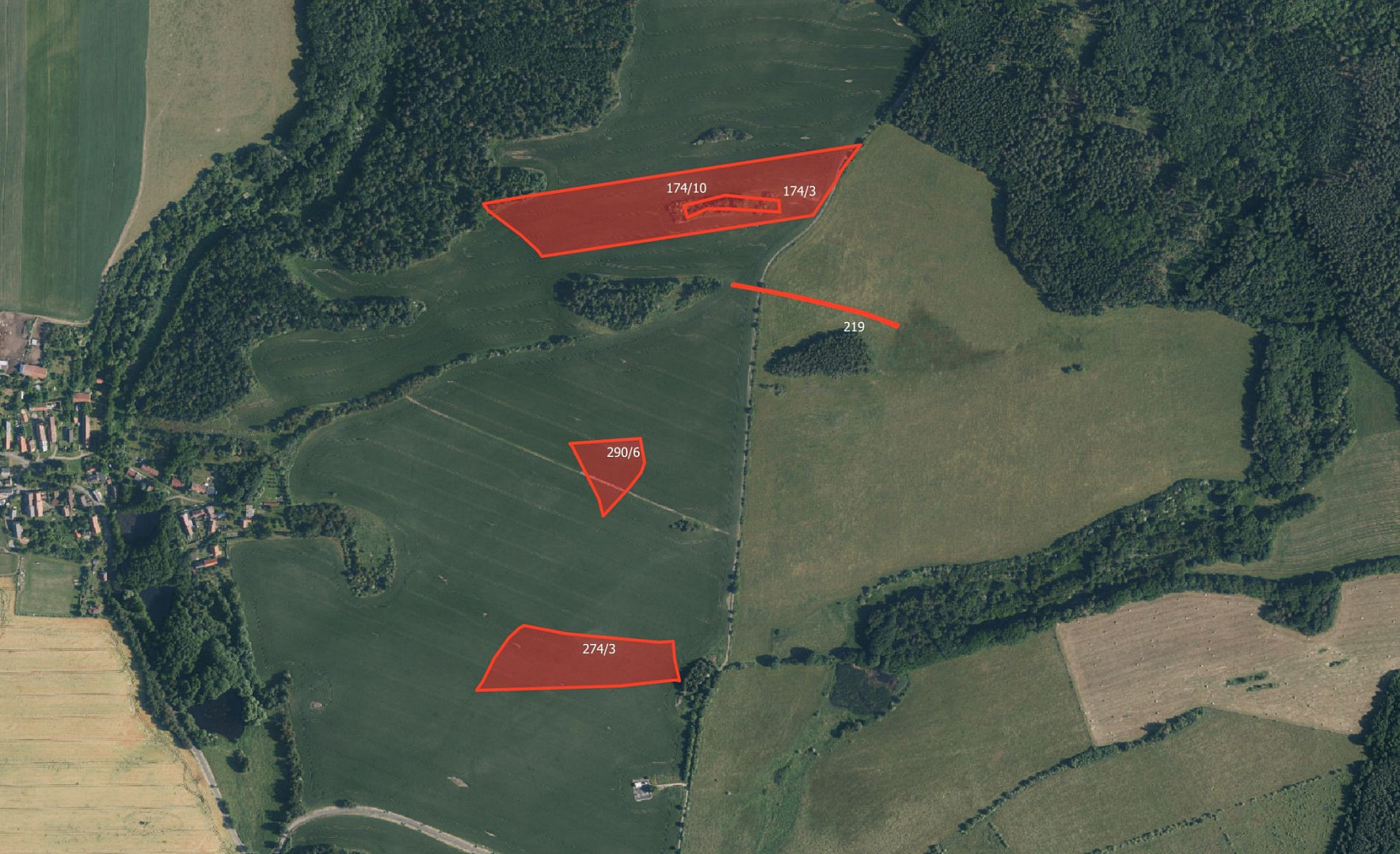 Prodej pole 57 119 m²