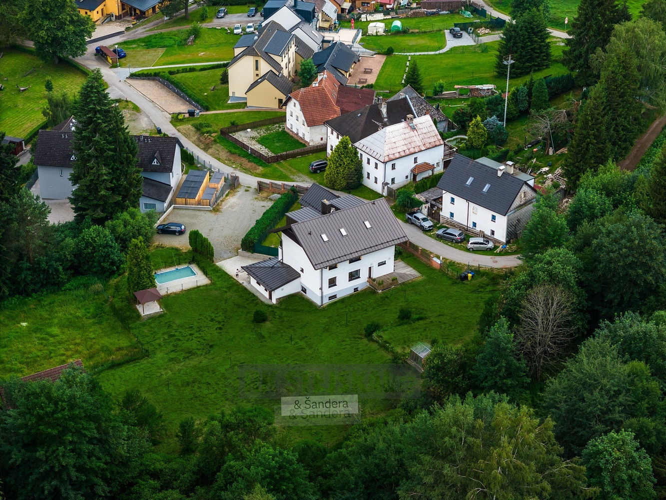 Prodej nájemního domu, činžáku 97 m² – fotografie 3