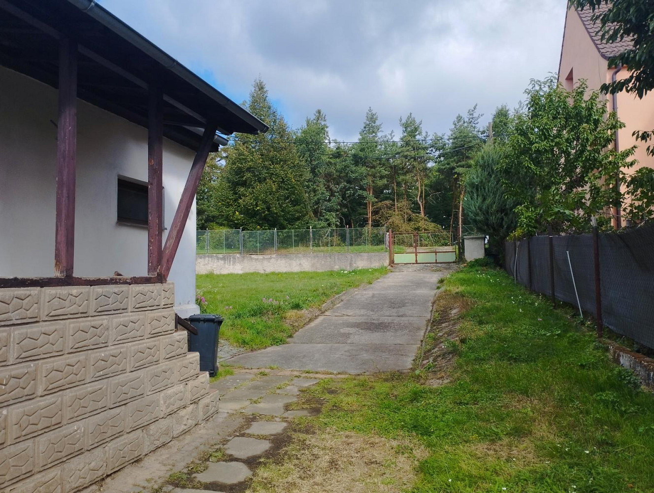 Prodej domu 301 m² s pozemkem 750 m² – fotografie 3