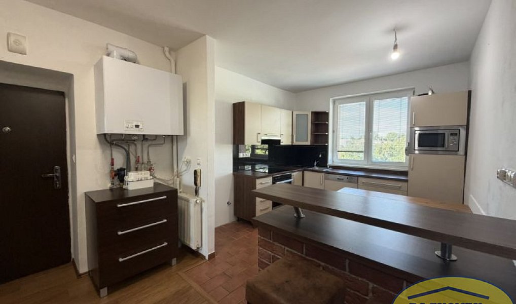 Pronájem bytu 3+1 87 m², Holešov – náhled fotky 4