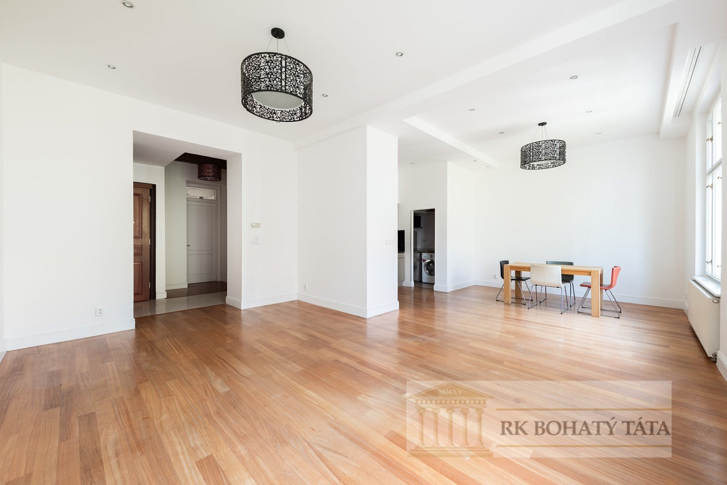 Pronájem bytu 3+kk 100 m² – fotografie 2