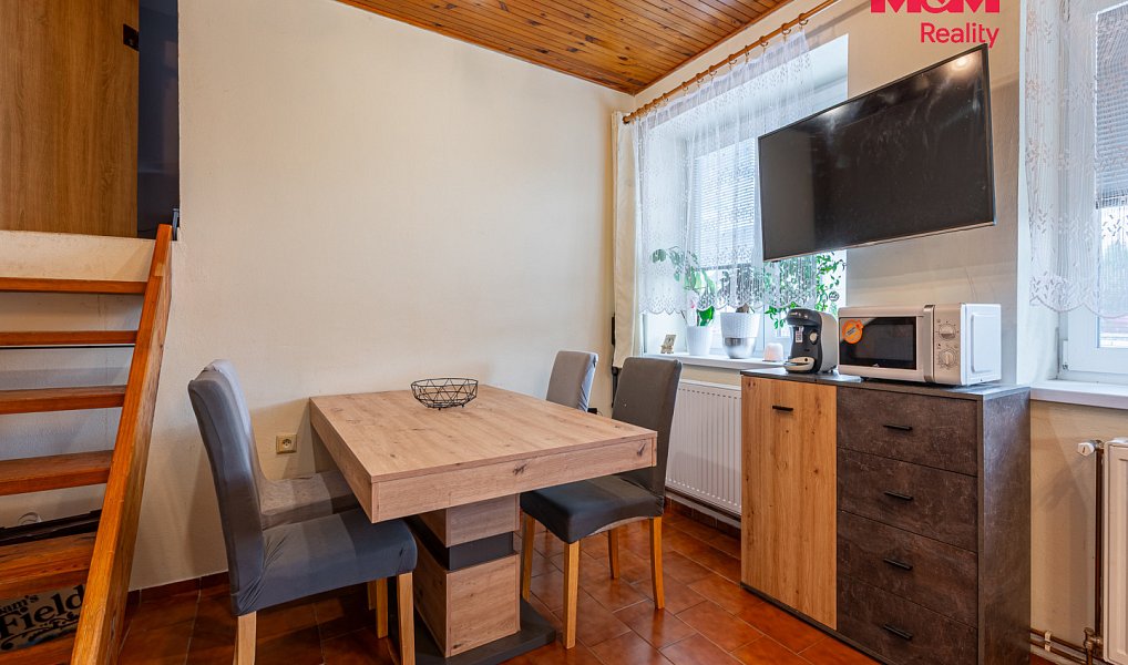 Prodej domu 70 m² s pozemkem 940 m², Krhanice – náhled fotky 11
