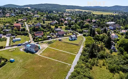 Prodej stavebního pozemku 1 042 m², Vilová, Hradištko, okres Praha-západ