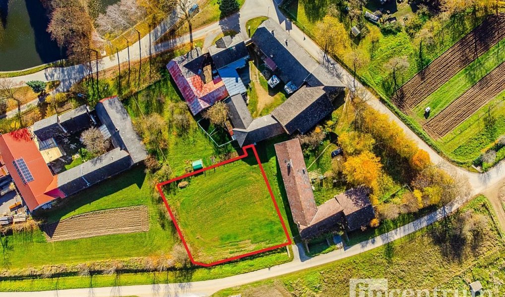 Prodej stavebního pozemku 1 123 m², Přibyslav – náhled fotky 2