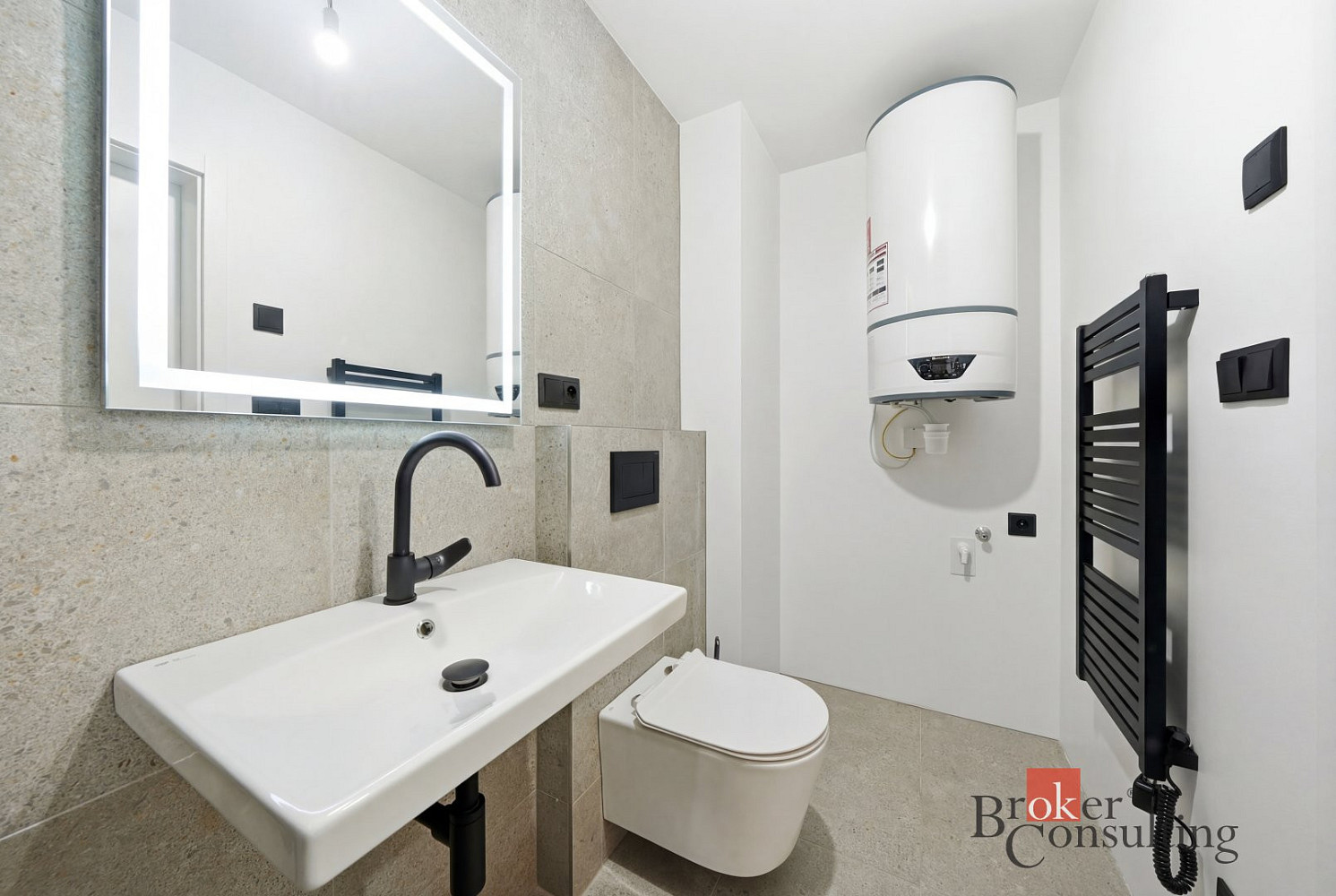 Pronájem bytu 2+kk 44 m² — photo 4