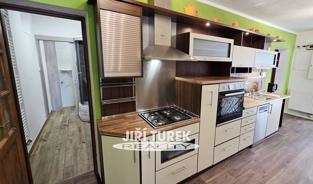 Prodej domu 120 m² s pozemkem 414 m², Křenice – náhled fotky 12