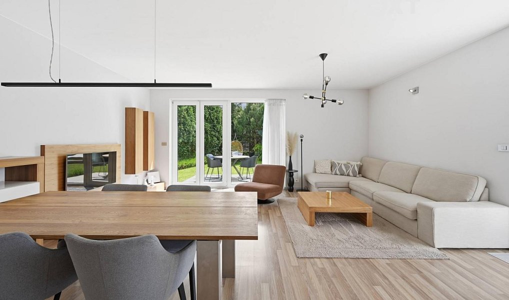 Prodej domu 180 m² s pozemkem 491 m², Jenštejn – náhled fotky 10