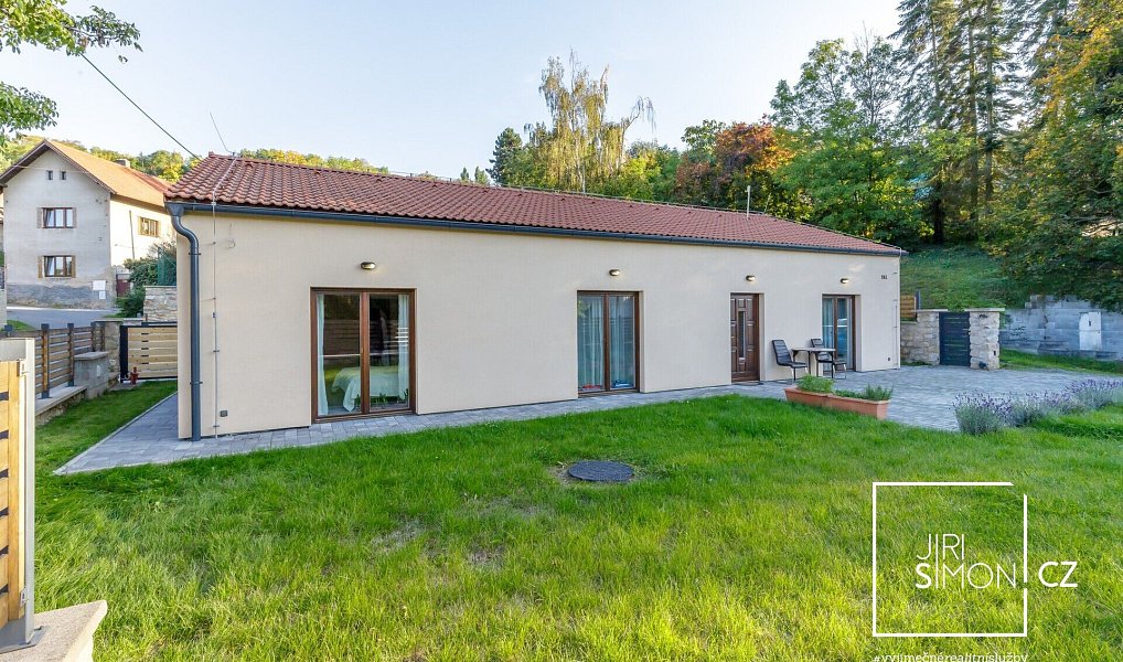 Prodej domu 153 m² s pozemkem 527 m², Slatina – náhled fotky 3