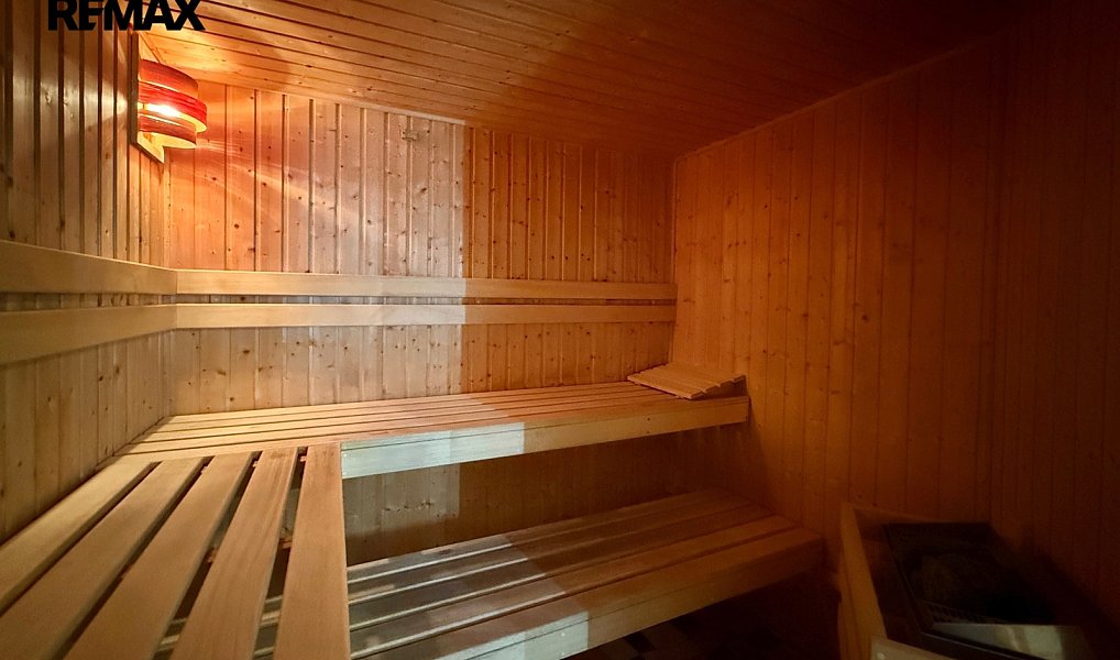 Prodej domu 650 m² s pozemkem 2 968 m², Svinaře – náhled fotky 7