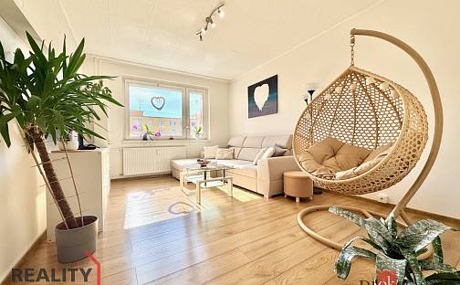 Prodej bytu 3+1 68 m², Na Borku, Jirkov, okres Chomutov