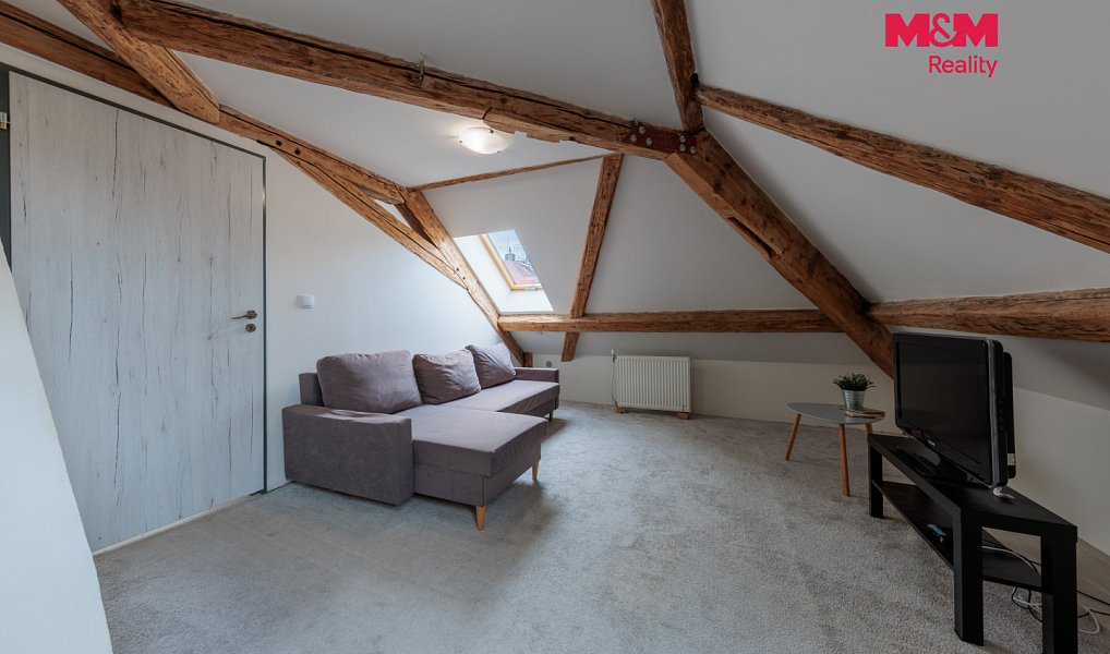 Prodej nájemního domu, činžáku 327 m², Hroznětín – náhled fotky 20