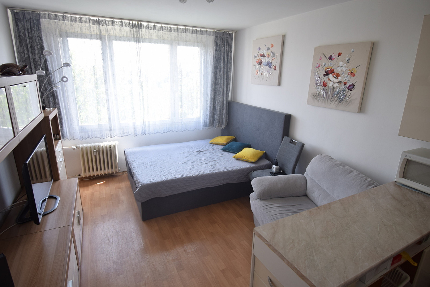 Prodej bytu 1+kk 24 m² — photo 2