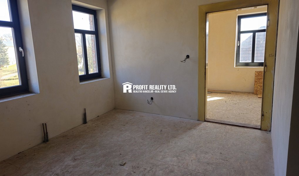 Prodej domu 166 m² s pozemkem 1 265 m², Kounov – náhled fotky 8
