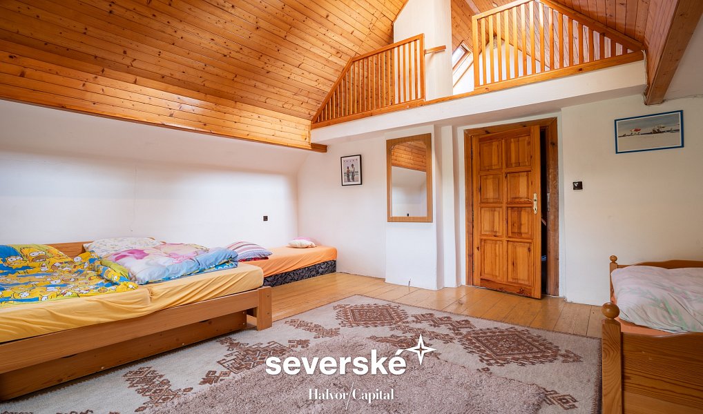 Prodej domu 190 m² s pozemkem 2 122 m², Kunratice – náhled fotky 2
