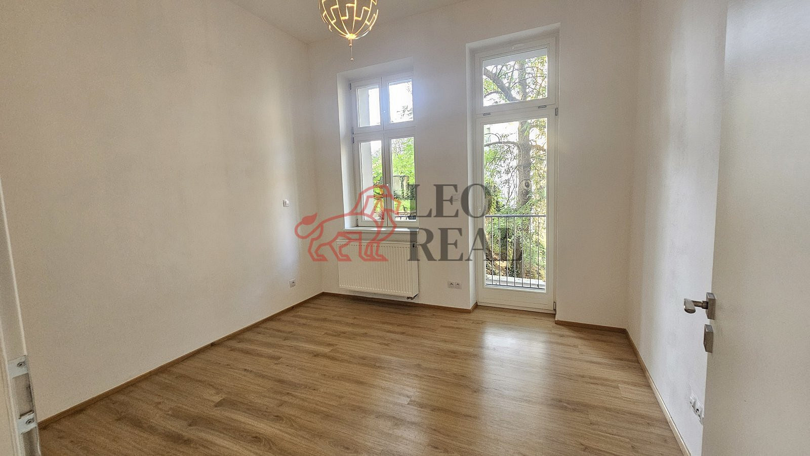 Pronájem bytu 2+kk 40 m² – fotografie 5