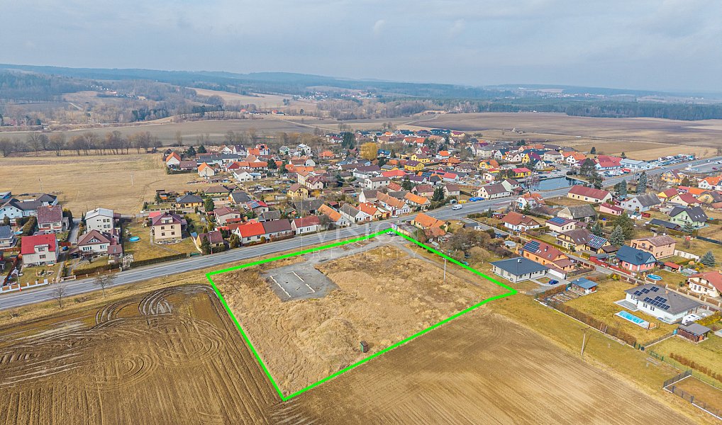 Prodej komerčního pozemku 7 031 m², Klenovice – náhled fotky 8