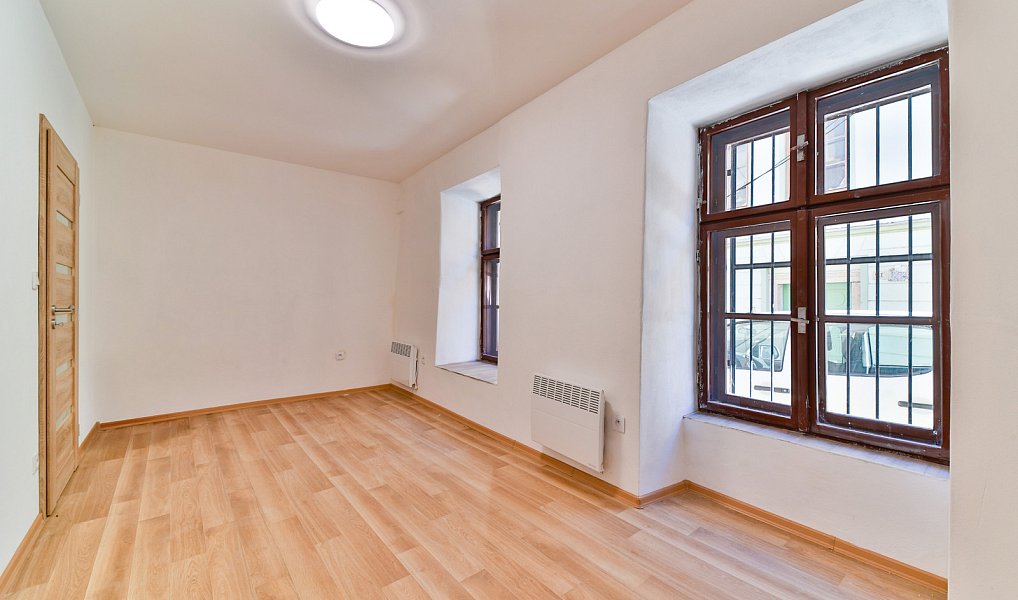 Pronájem bytu 4+kk 73 m², Jihlava – náhled fotky 8
