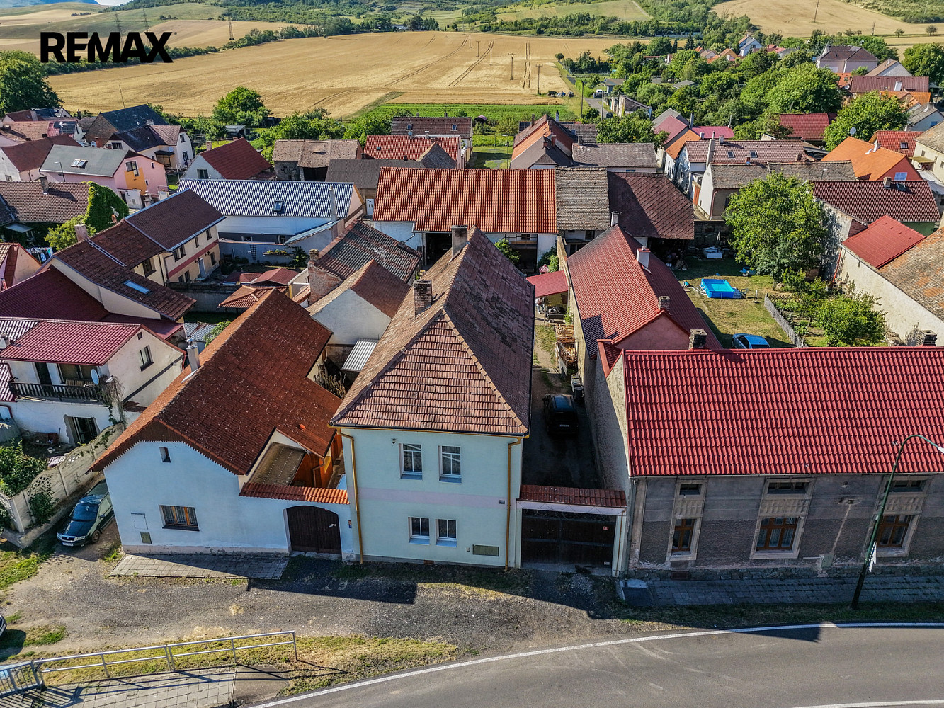 Prodej domu 160 m² s pozemkem 751 m² — photo 2