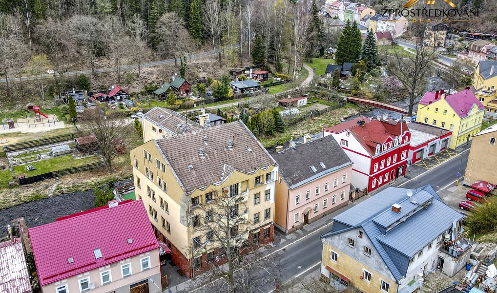 Prodej ubytovacího objektu 1 960 m², Březová – náhled fotky 16
