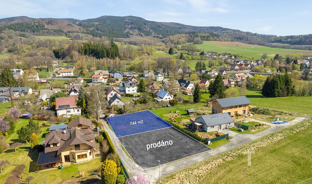 Prodej stavebního pozemku 744 m², Lipová-lázně – fotka 1 z 12