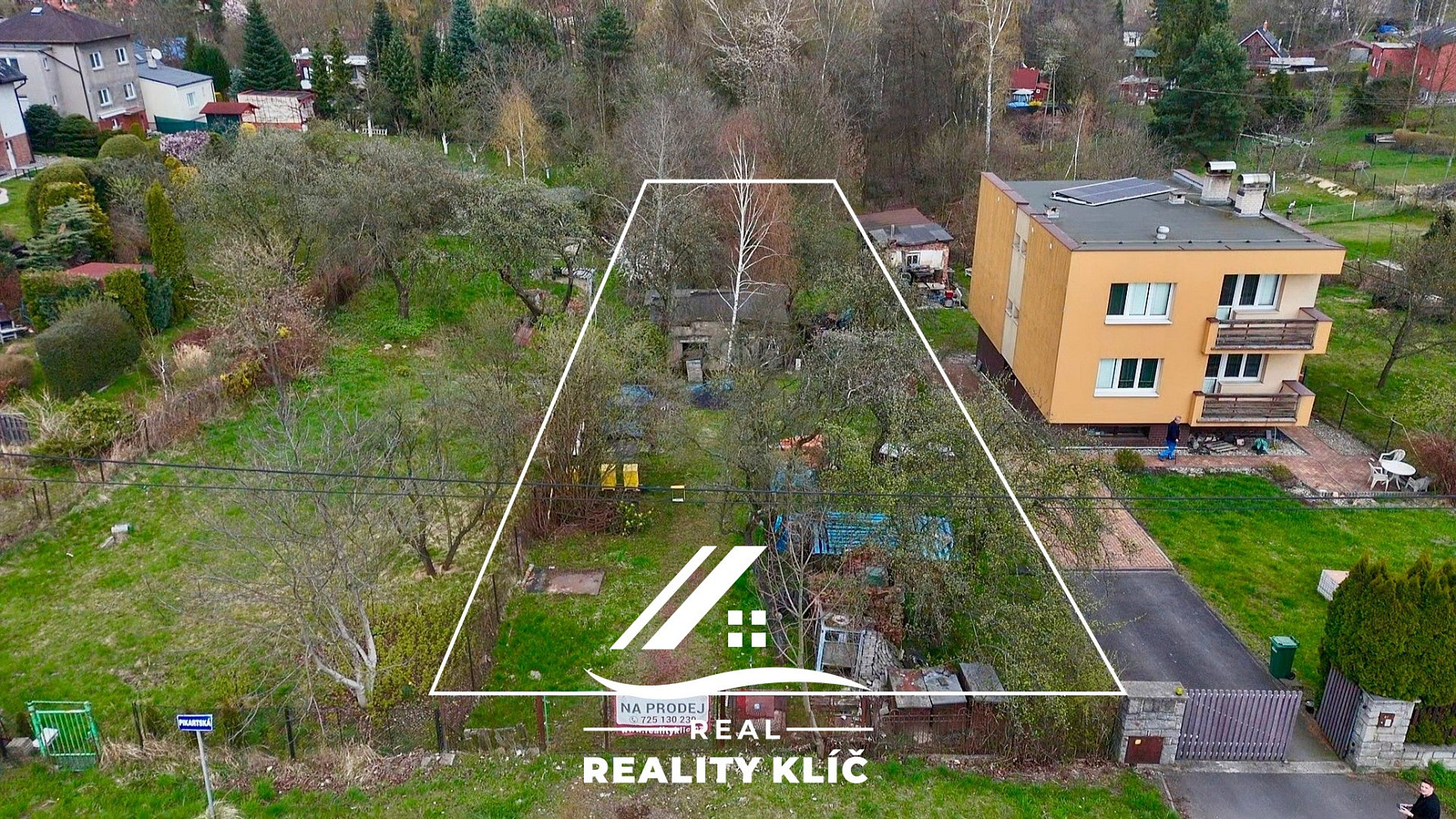 Prodej stavebního pozemku 965 m², Ostrava
