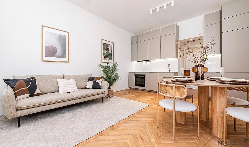Prodej bytu 2+kk 52 m², Praha – fotka 1 z 23