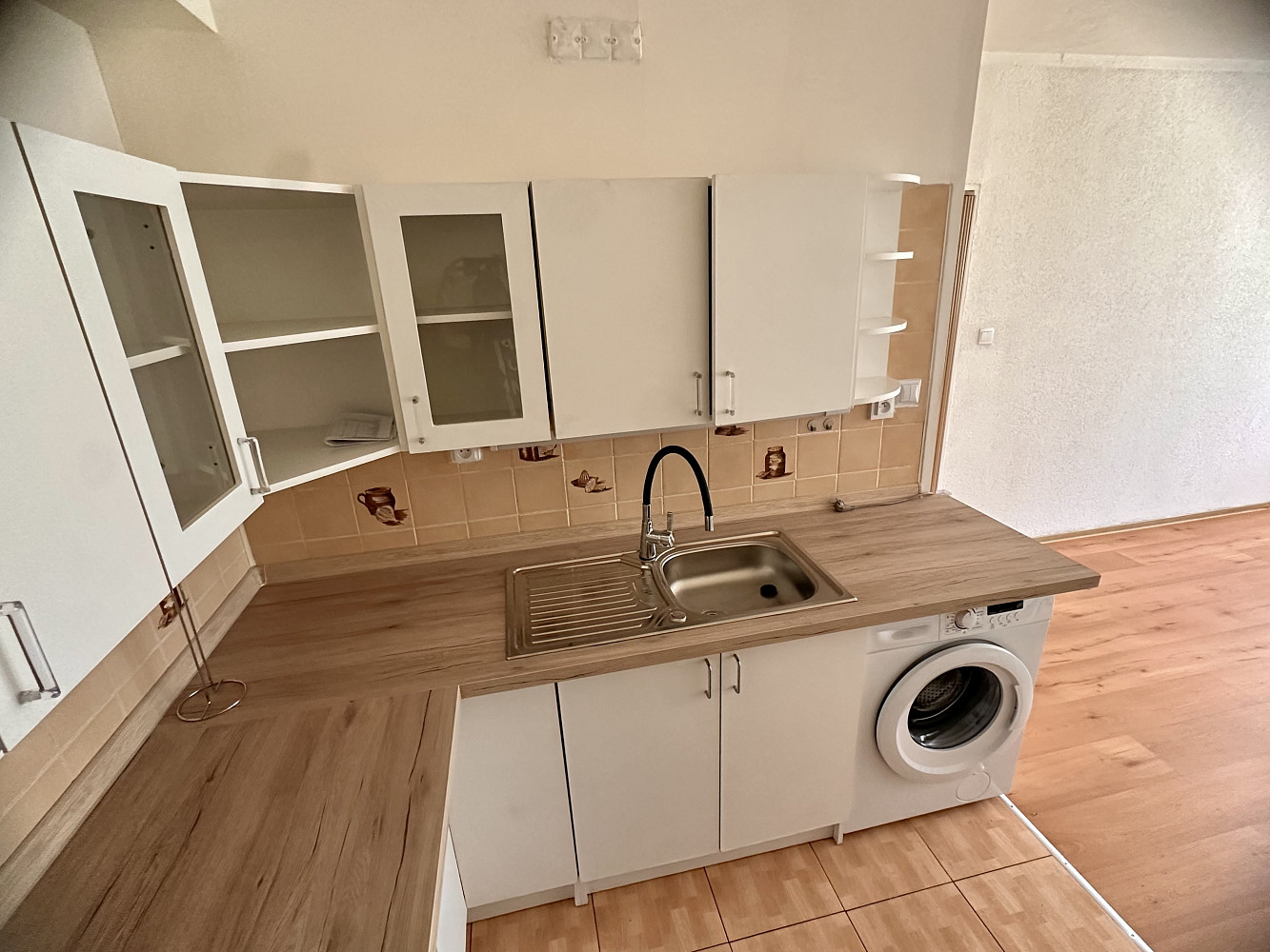 Pronájem bytu 2+kk 40 m² — photo 4