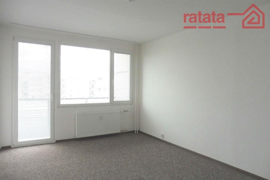 Pronájem bytu 2+1 58 m² – pohled 3