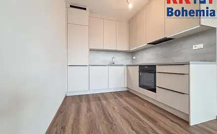 Pronájem bytu 2+kk 56 m², Hodkovická, Praha 4 - Kamýk
