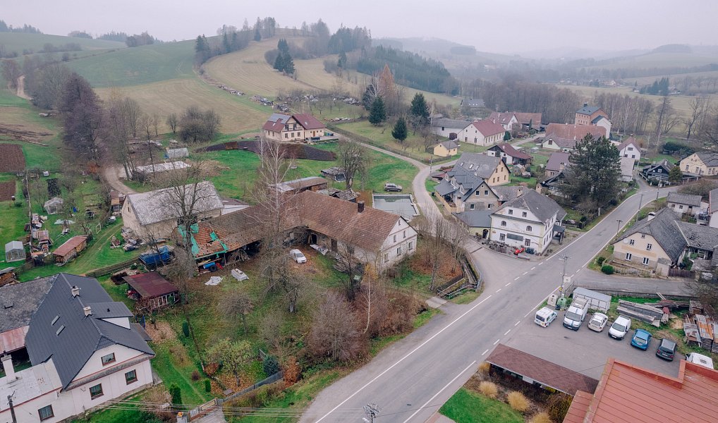 Prodej domu 380 m² s pozemkem 1 553 m², Borovnice – náhled fotky 23