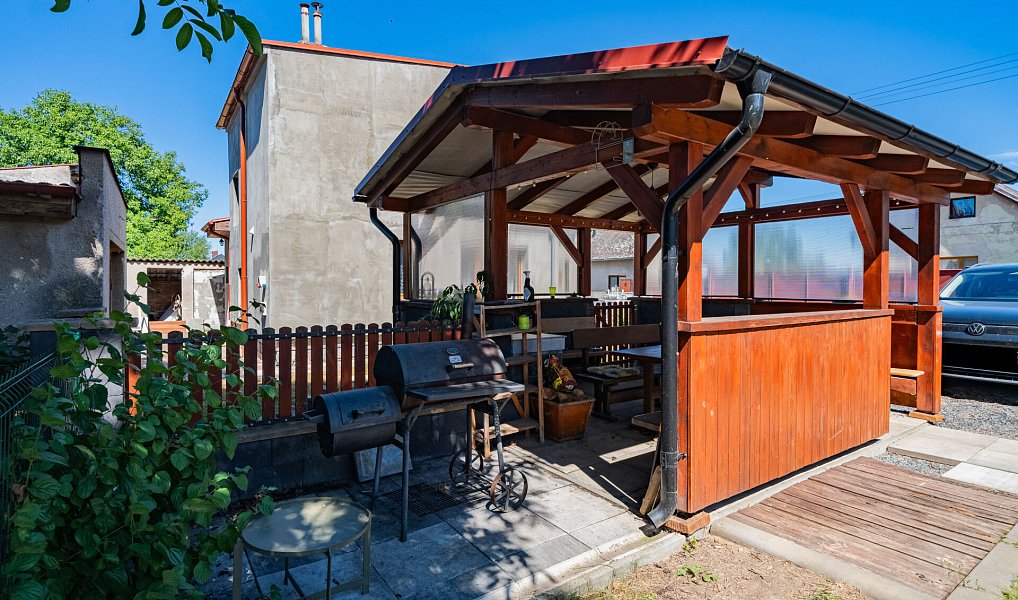 Prodej domu 130 m² s pozemkem 1 444 m², Žáky – náhled fotky 18