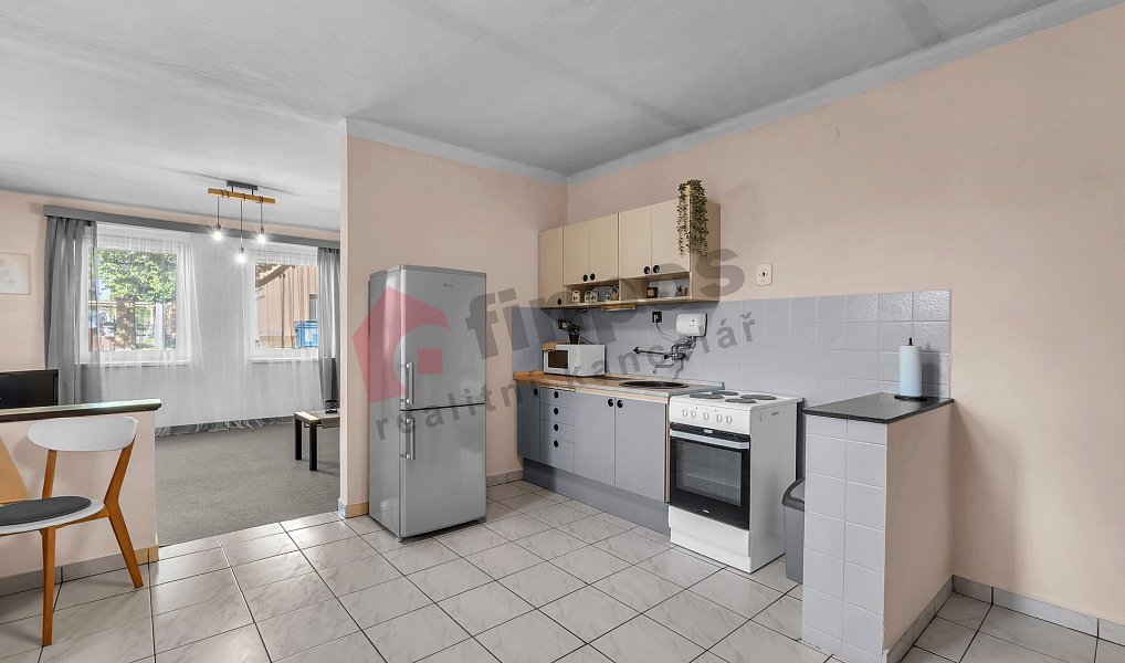 Prodej domu 100 m² s pozemkem 1 664 m², Žiželice – náhled fotky 9
