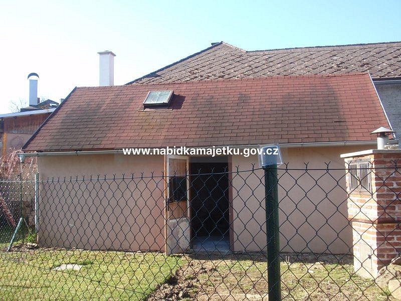 Květnov, pozemek st. p.č 19 (včetně budovy), p. p.č. 524 — photo 2