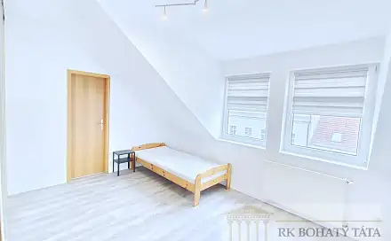 Pronájem bytu 4+1 107 m²