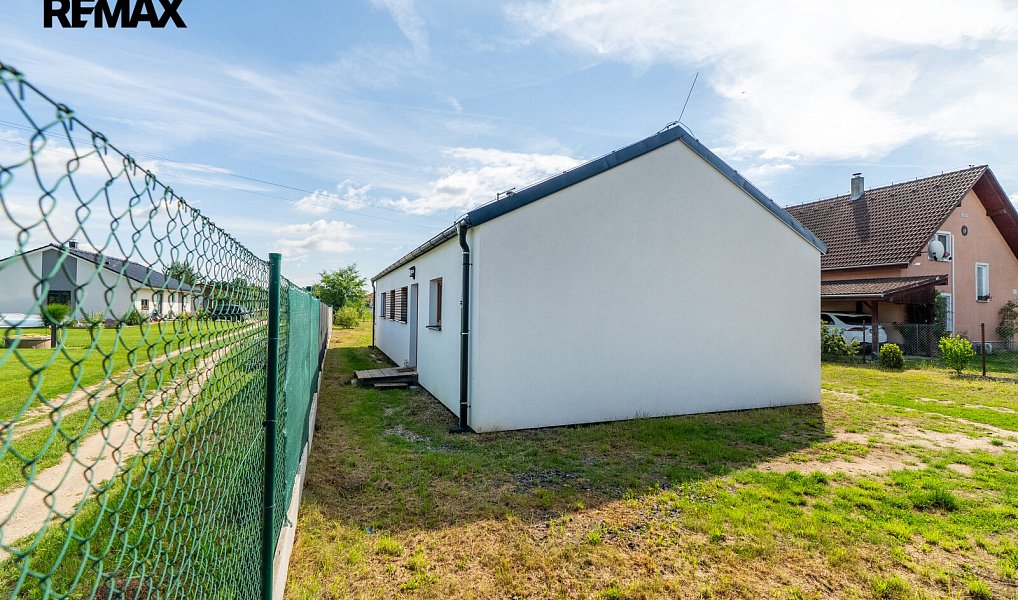 Prodej domu 85 m² s pozemkem 3 925 m², Tišice – náhled fotky 21