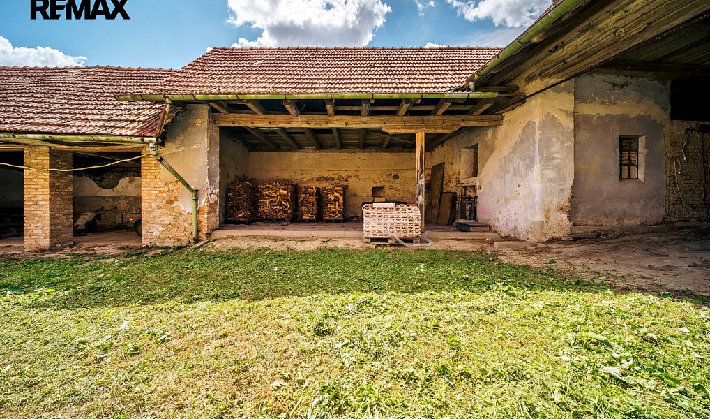 Prodej domu 124 m² s pozemkem 4 419 m², Lomnice – náhled fotky 16